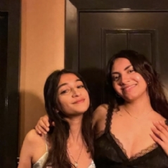 חברות מחפשות חחחח סתם